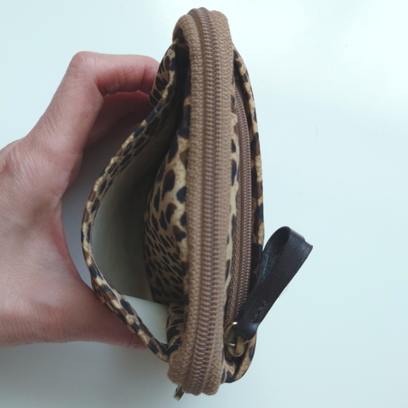 NINE WEST Brown and Tan Leopard Print Zipper Small Cosmetic Bag Essential Pouch - Picture 6 of 6